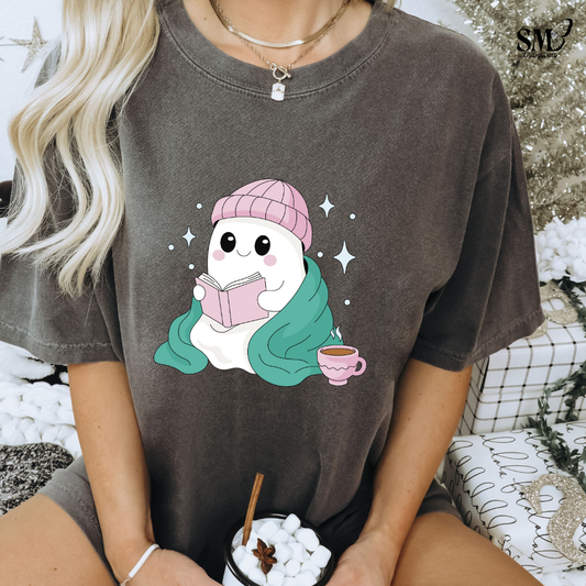 Cozy Pink Hat Ghostie Reads