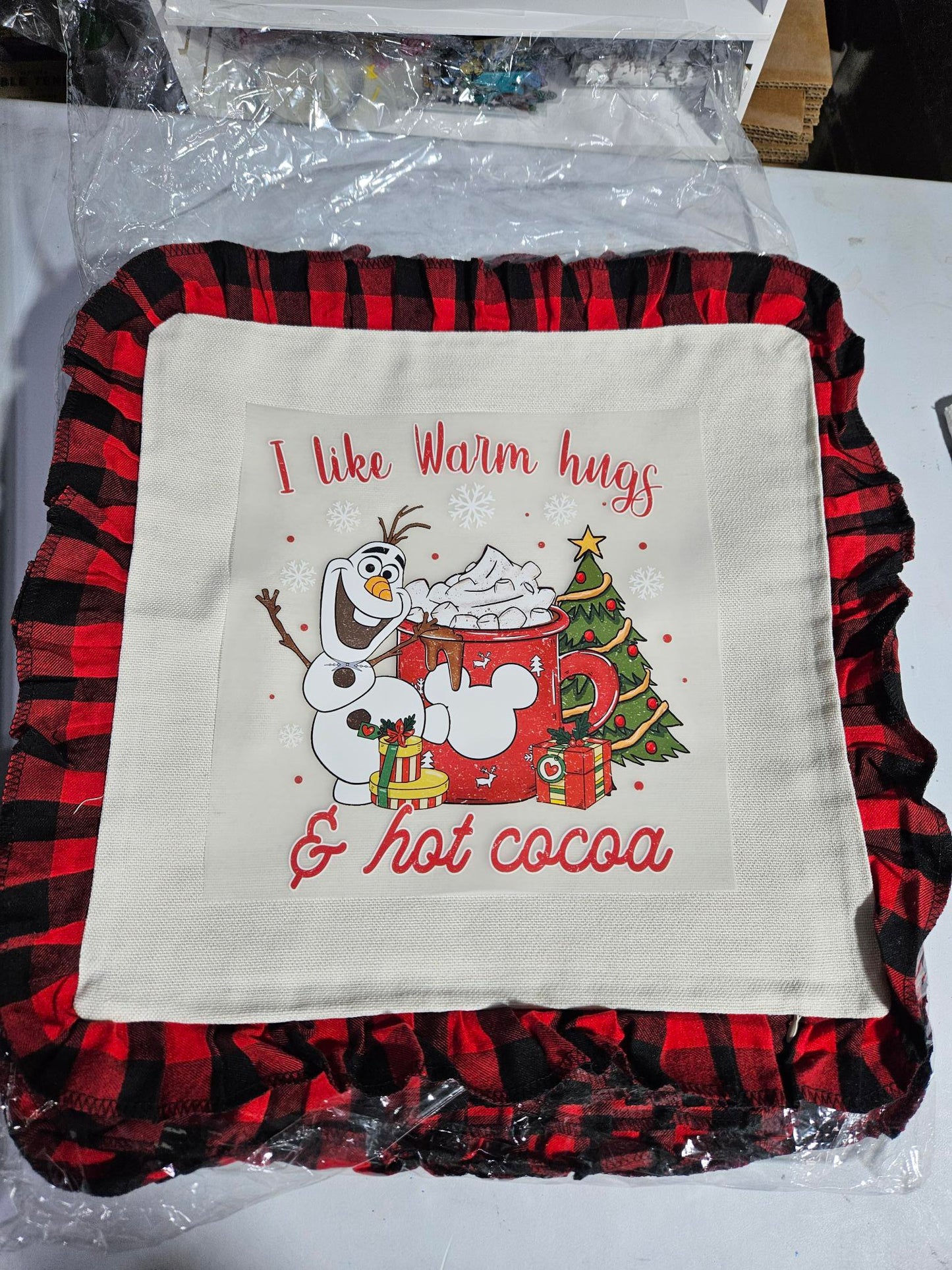 Red Plaid Trim Pillow Cases